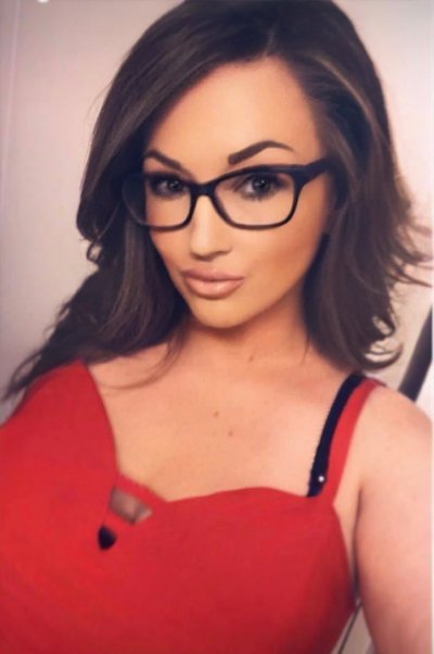 Watch Kirsten Lee's leaked NSFW photo on TwXstars