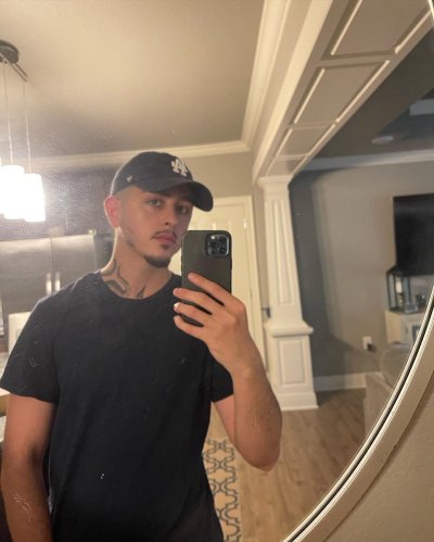 Watch Angelo's leaked NSFW photo on TwXstars