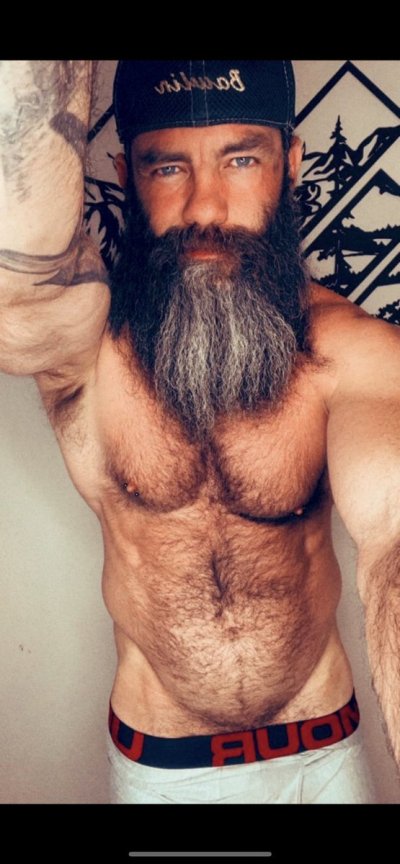 Watch Antlerfinder's leaked NSFW photo on TwXstars