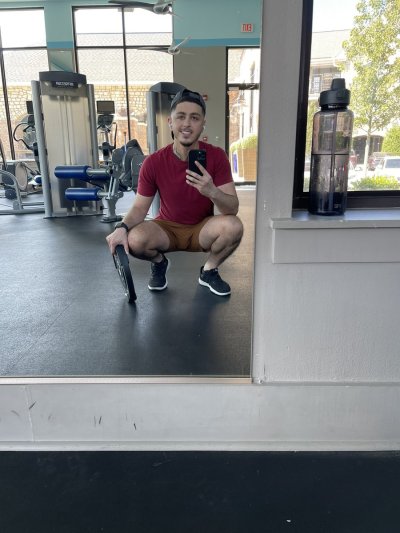 Watch Angelo's leaked NSFW photo on TwXstars