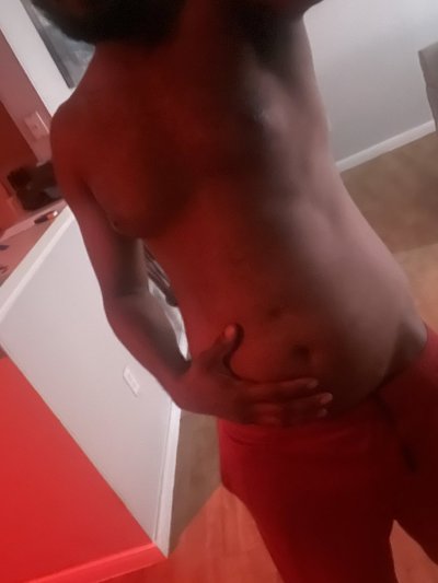 Watch O.H.D.O.F.F.'s leaked NSFW photo on TwXstars