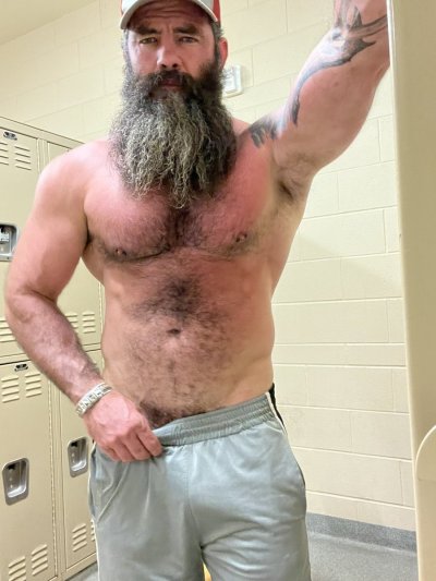 Watch Antlerfinder's leaked NSFW photo on TwXstars