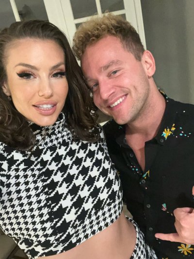 Watch Mandy Waters's leaked NSFW photo on TwXstars