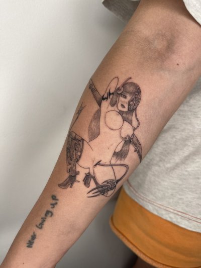 Watch Lauren Jasmine's leaked NSFW photo on TwXstars