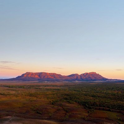 Watch Australia's leaked NSFW photo on TwXstars