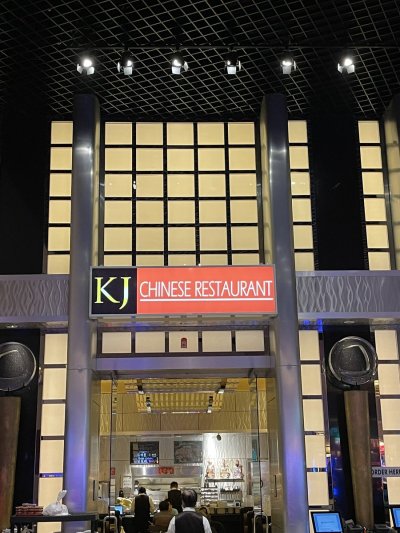 Watch Towelliee's leaked NSFW photo on TwXstars