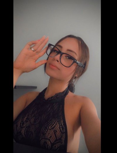 Watch Antonella Silva😘's leaked NSFW photo on TwXstars