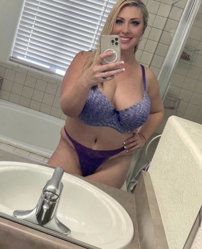 Watch Nita Marie's leaked NSFW photo on TwXstars