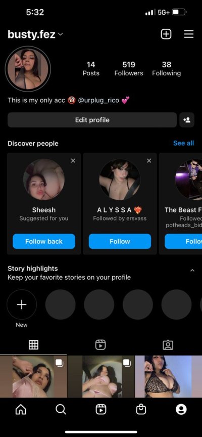 Watch ⏰ B̶U̶N̶N̶Y̶ 🐇's leaked NSFW photo on TwXstars