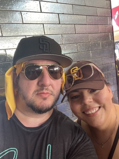 Watch Towelliee's leaked NSFW photo on TwXstars