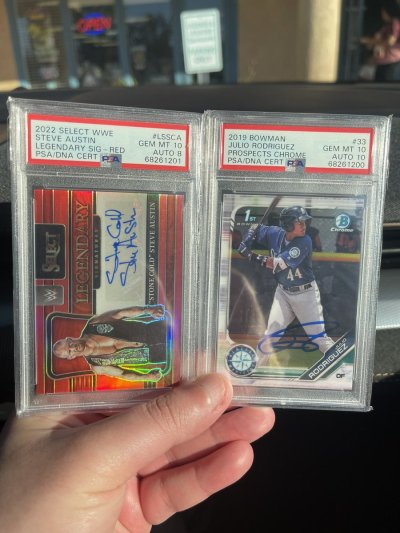 Watch Towelliee's leaked NSFW photo on TwXstars