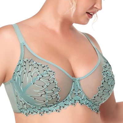 Watch Angie Faith's leaked NSFW photo on TwXstars