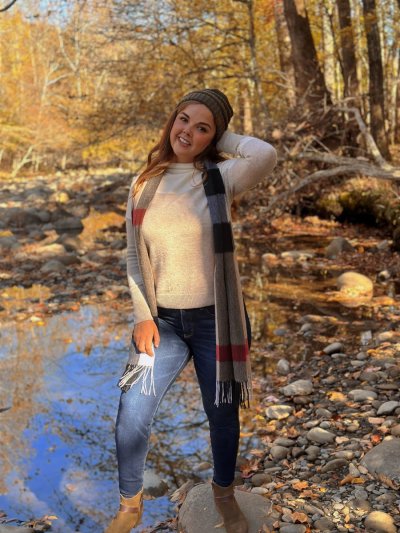 Watch Dillion Harper's leaked NSFW photo on TwXstars