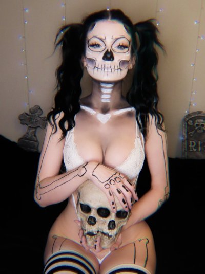 Watch 𝕭𝖚𝖓𝖓𝖎 𝕷𝖞𝖓𝖓's leaked NSFW photo on TwXstars