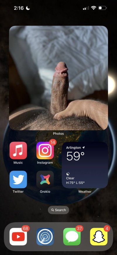 Watch big boy's leaked NSFW photo on TwXstars