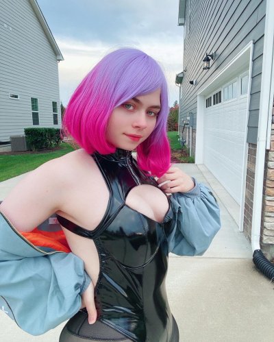 Watch MuscleMommyCosplays (🍑Linnea)'s leaked NSFW photo on TwXstars