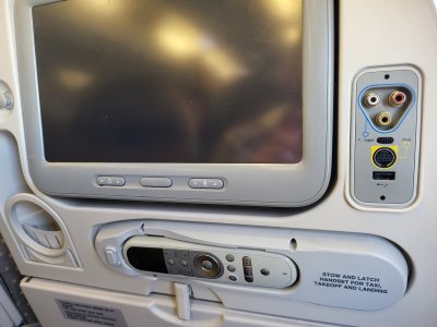 Watch Dee Williams 💕's leaked NSFW photo on TwXstars