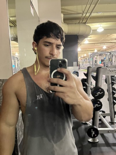 Watch raticoncito's leaked NSFW photo on TwXstars