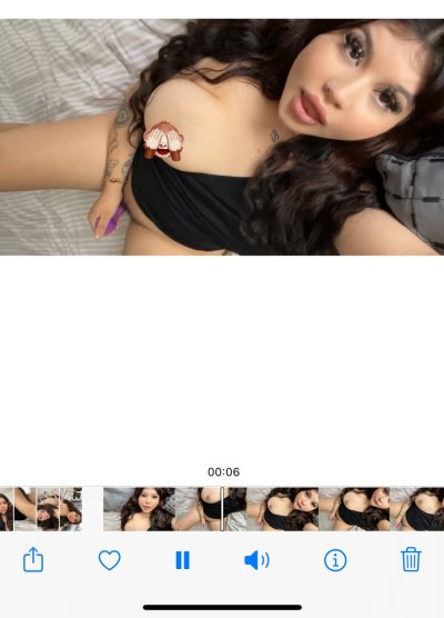 Watch Alice Ashley 🧸's leaked NSFW photo on TwXstars