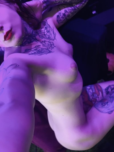 Watch 💕🎃Princess Elora🎃💕's leaked NSFW photo on TwXstars