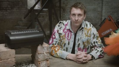 Watch Attitude Magazine's leaked NSFW photo on TwXstars