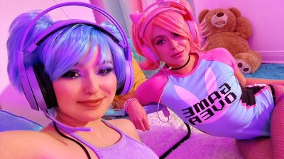 Watch Leana Lovings 💕's leaked NSFW photo on TwXstars