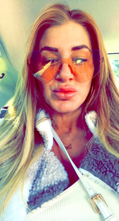 Watch Lolly Dames's leaked NSFW photo on TwXstars