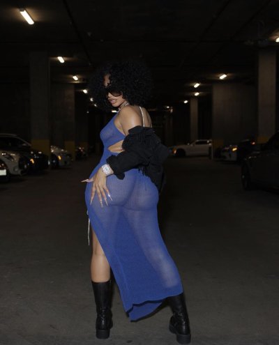 Watch 👑's leaked NSFW photo on TwXstars