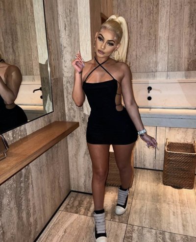 Watch 👑's leaked NSFW photo on TwXstars