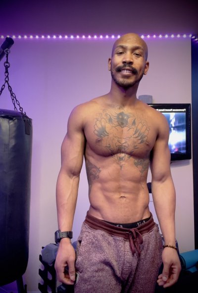 Watch BigSeitan Ⓥ's leaked NSFW photo on TwXstars