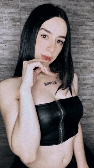 Watch Veggie ASMR's leaked NSFW photo on TwXstars