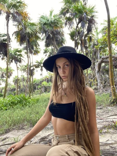 Watch • K A L I •'s leaked NSFW photo on TwXstars