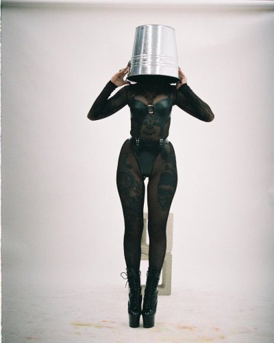 Watch TAYLOR WHITE's leaked NSFW photo on TwXstars