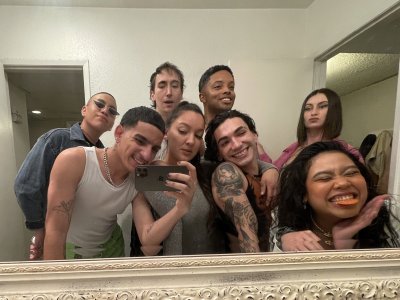 Watch Online Lover's leaked NSFW photo on TwXstars