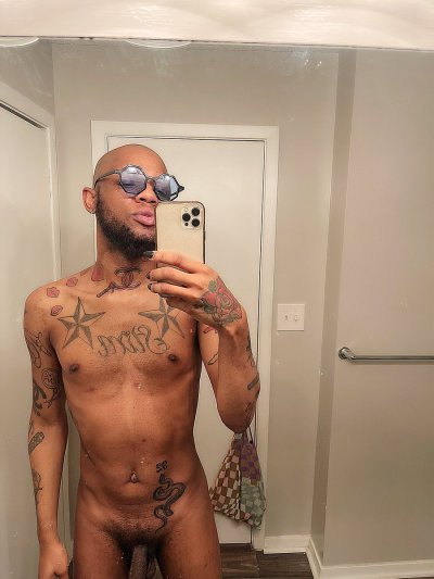 Watch 🦋's leaked NSFW photo on TwXstars
