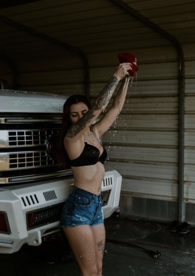 Watch Megan's leaked NSFW photo on TwXstars