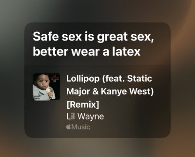 Watch Mia K.'s leaked NSFW photo on TwXstars