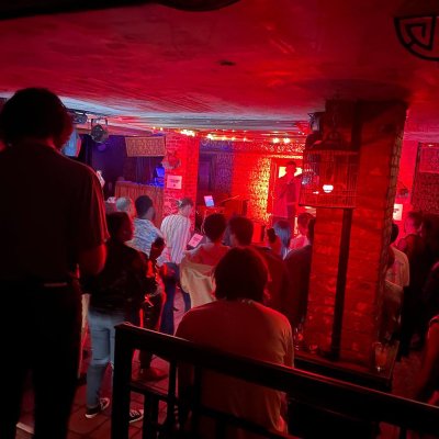 Watch Online Lover's leaked NSFW photo on TwXstars