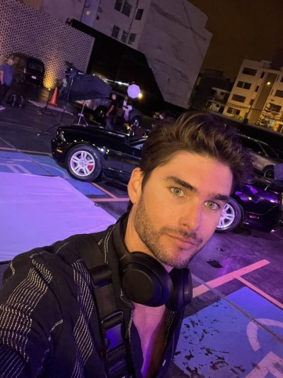 Watch Charlie Matthews's leaked NSFW photo on TwXstars