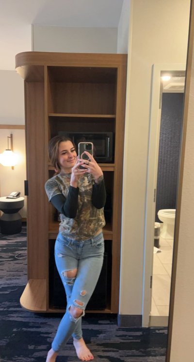 Watch Megan's leaked NSFW photo on TwXstars