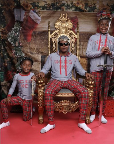 Watch Hank's leaked NSFW photo on TwXstars