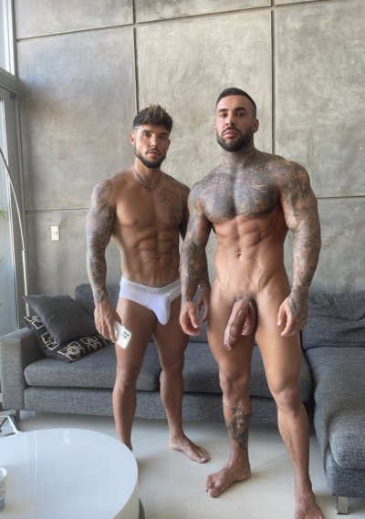 Watch Imanolbrown 🇺🇸 🇪🇸's leaked NSFW photo on TwXstars