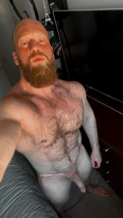 Watch 𝚅𝚒𝚔𝚒𝚗𝚐 𝙼𝚞𝚜𝚌𝚕𝚎's leaked NSFW photo on TwXstars