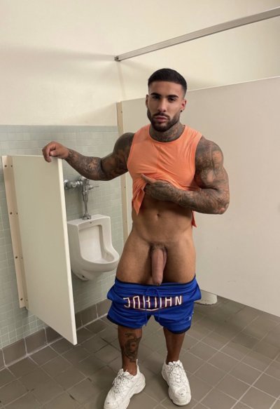 Watch Imanolbrown 🇺🇸 🇪🇸's leaked NSFW photo on TwXstars