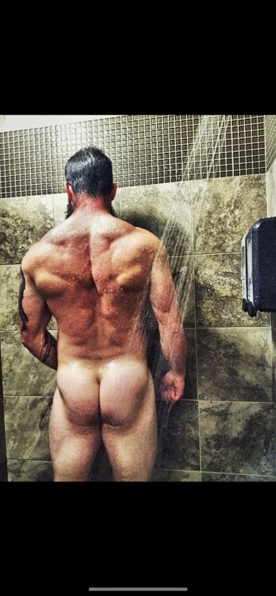 Watch Antlerfinder's leaked NSFW photo on TwXstars