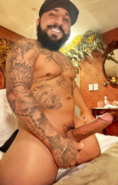 Watch Pistolinha's leaked NSFW photo on TwXstars