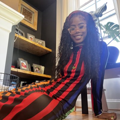 Watch 90’s BUSH PRINCESS😏🌳's leaked NSFW photo on TwXstars