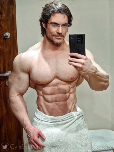 Watch Gym Stallions's leaked NSFW photo on TwXstars