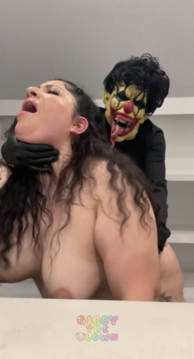 Watch Gibby 🤡's leaked NSFW photo on TwXstars