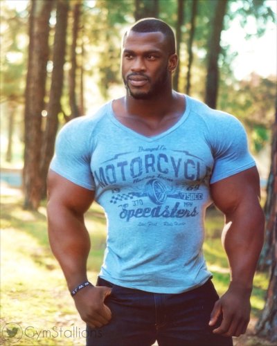 Watch Gym Stallions's leaked NSFW photo on TwXstars